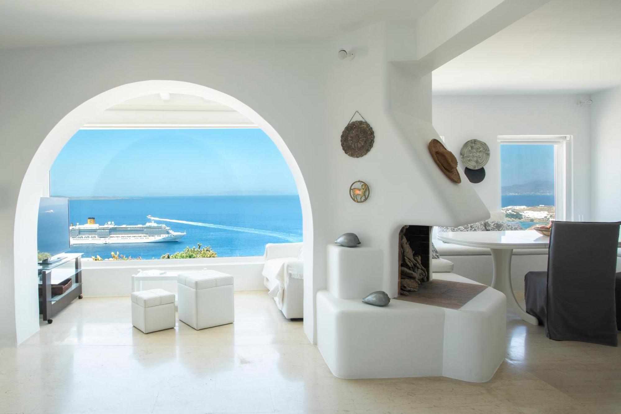 Ruby By Mykonos Rocks